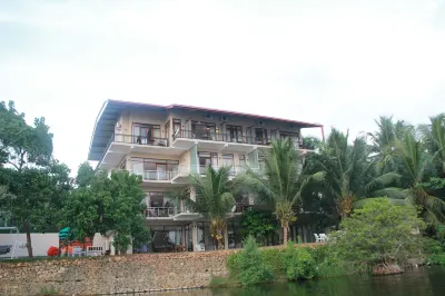 Sanu Lagoon Resort & Spa Hotels near Turtle Watch Rekawa