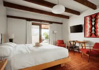 엘 레이 코트  호텔