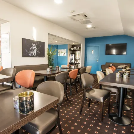 Brit Hotel Confort Foix