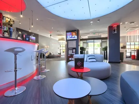 Hotel Inn Design Paris Place d'Italie Отели рядом с достопримечательностью «Le Petit chercheur d'art»