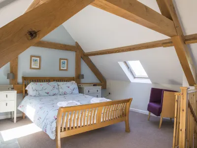 Woodpecker Cottage