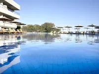 Thalassa Beach Resort - Pools