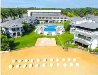 Regenta Baywatch Resort, Goa のホテル