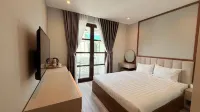 Sunset Marina Hotel