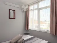 Dolphin Chalet Hotel di Dawlish