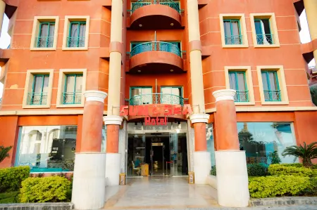 Sun & Sea Hotel and Aqua Park - Hurghada