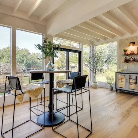 Waterfront Granbury Home w/ Electric Fireplace!