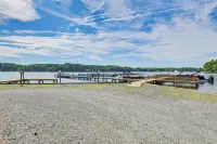 Waterfront Lake Anna Home: Summer Family Escape! - 4-Star