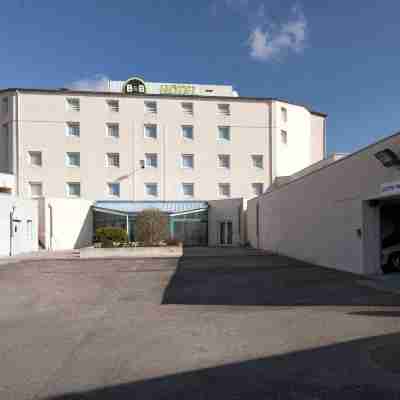 B&B Hotel Lyon Grand Stade Meyzieu Hotel Exterior
