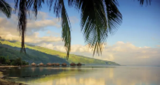 Tahiti Lagoon Resort Hotels in Punaauia