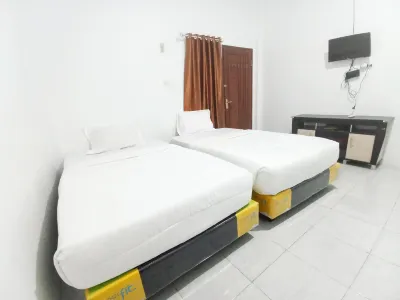 Maherza Syariah Homestay Gorontalo RedPartner Отели в г. 