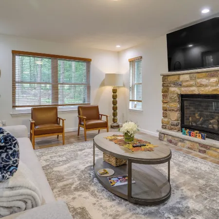 Hot Tub + Lake Access: Spacious Tobyhanna Home