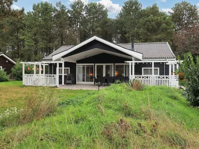 7 Person Holiday Home in Rodby-by Traum
