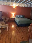 Beautiful Loft Apartment Centrally Located for Recreation.