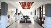 Grand Master Villa Tomohon Hotels in Mandolang
