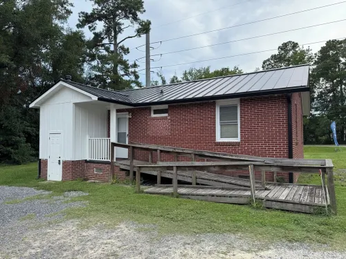 Entire House - Antique Mall Cottage