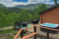 Mtn-view Haven w/ Hot Tub: 9 Mi to Dtwn Bailey - 3-Star
