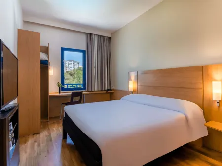Ibis Meknes