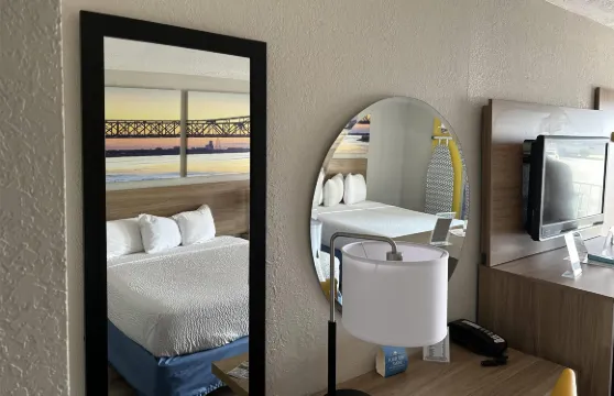 路易斯威爾機場博覽中心戴斯酒店