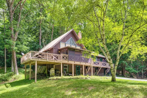 Haverhill Mtn Retreat w/ Deck: Hike, Ski & Relax - Country Houses