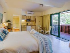 Boat Harbour Studio Apartments and Villas