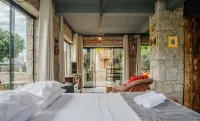 Cozy Ground Floor Studio at Praia do Rosa Prn0001 - 3-Star