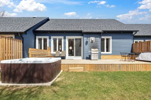 The Cottages at Blue - 4-Star