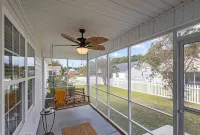 4 Br Home 5 Mins to DT Game Room 5 Stars