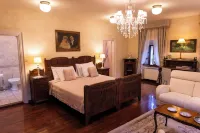 Kendov Dvorec Hotels in Idrija