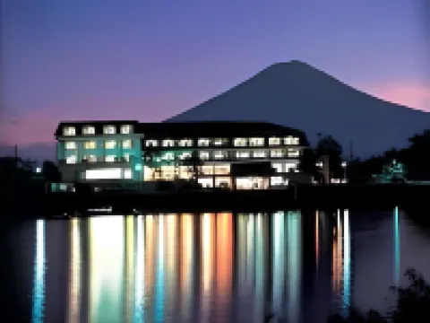 Lakeland Hotel Mizunosato Hotels near Yagizaki Park