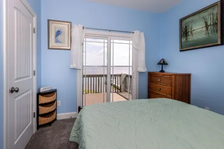 Kayak/Fish/Grill&Chill where River meets Ocean! Gameroom/Amenities/Pup Friendly!