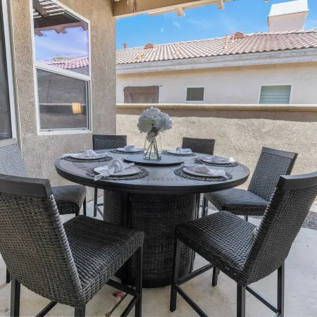 Designer Desert Oasis w/ Pool, Hot Tub, Outdoor Lounge the Riley by Avantstay