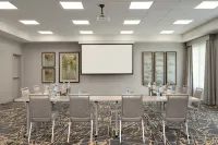 Homewood Suites by Hilton McDonough - Wifi