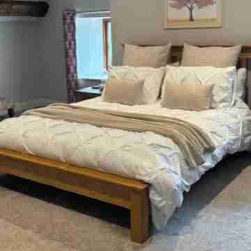 Cosy, comfy & tranquil farm cottage with log fire & country walks from the door Rooms