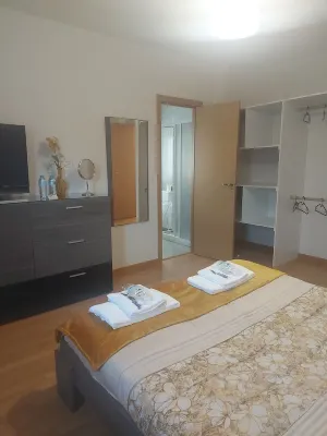 Apartamento a 10 Min. del Centro de Vigo, Ideal Para Conocer Galicia Hotels near Arcade
