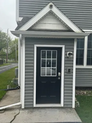 Private Apartment Sleeps 6+, Capital Region near everything! Hotels in Bethlehem