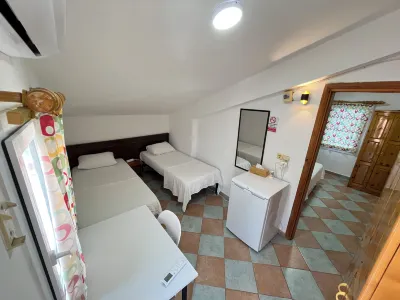 Kaptan Pansiyon Hotels near Antiphellos Ancient City