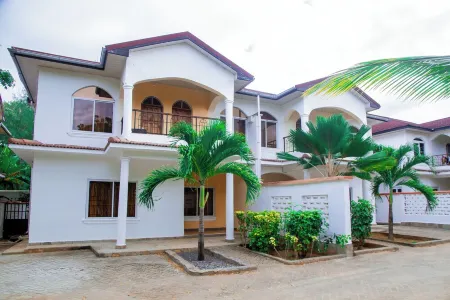 Enjoy your getaway at this beautiful hidden jewel in Kilifi creek