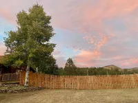 Cozy Family-Friendly Log Cabin Retreat in the Mountains