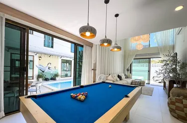 รูปภาพของ8 Bedroom Luxury Pool Villa near Golf Courses