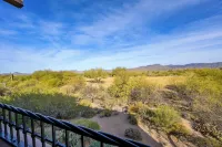 Overlooks Golf Course a 2-bedroom condo in gated community, Carefree - Wi-Fi