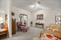 Private Retreat w/ Golf Views – Quiet & Peaceful