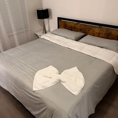 Charming 1-bedroom apartment in Leander, featuring AC, WiFi