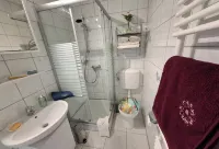 Vacation apartment Lüneburg Heath/Allertal - terrace/garden, heath park, bird park