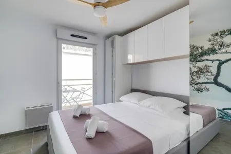 Appartement de Standing, Parking Privé, à Deux pas de la Mer! Отели в г. Жуан-ле-Пен