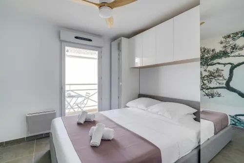 Appartement de Standing, Parking Privé, à Deux pas de la Mer!