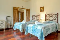 The Pinewood for Wine Lovers Hotel a Crespina Lorenzana