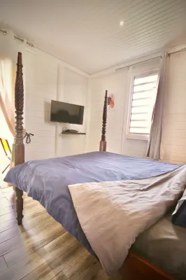 Bungalow Privatif Avec Accès Piscine