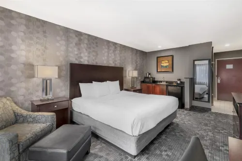 Best Western Concord Inn  Suites Hotel di Concord