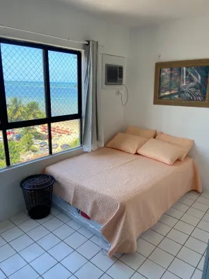 Beachfront apartment, right on the sand - next to Boa Viagem and 30min. Port of Galinhas Hotel a Candeias